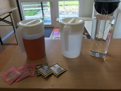 Wasser und TeeIMG_1653.JPG