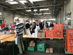 Bei der Arbeit IMG_1559.JPG